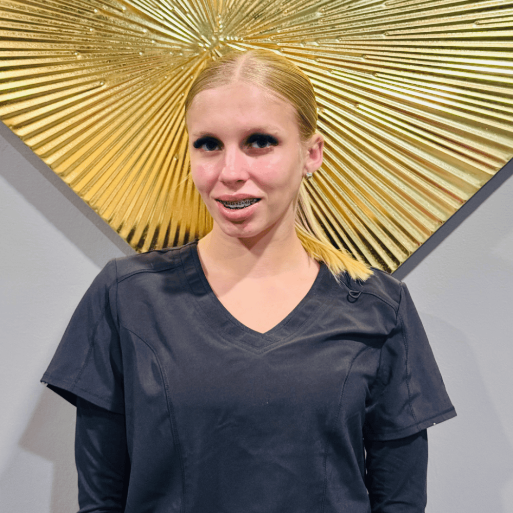 Taylor Snelling Esthetician at SpeakEasy Spa